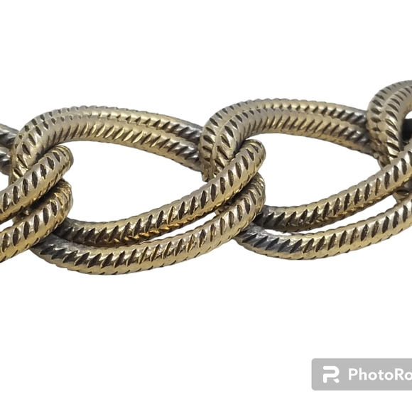 JOHN WIND DESIGNER RETIRED GOLDTONED DOUBLE HOLLOW LINK CHAIN BRACELET - Picture 9 of 9